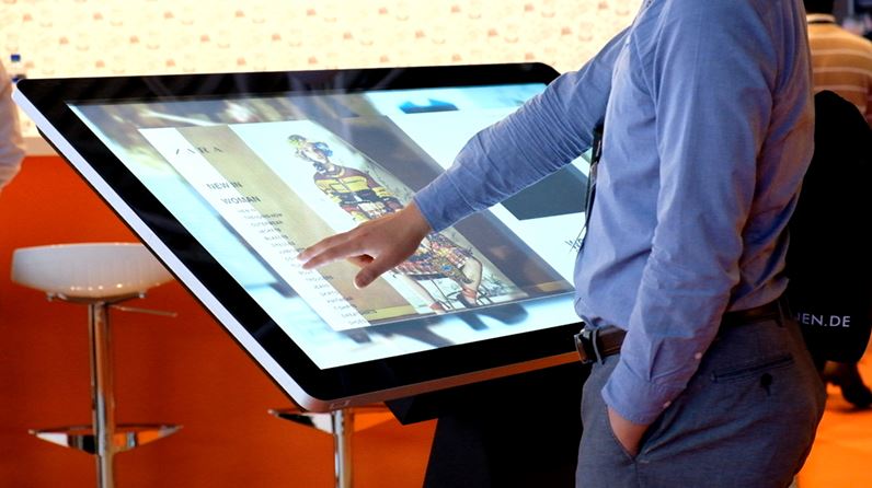 Touch-kiosk-demo2.jpg